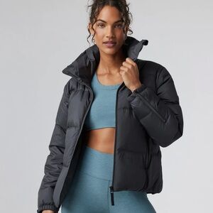 NWT!! Sold out! VUORI Hillside Down Jacket, Size M